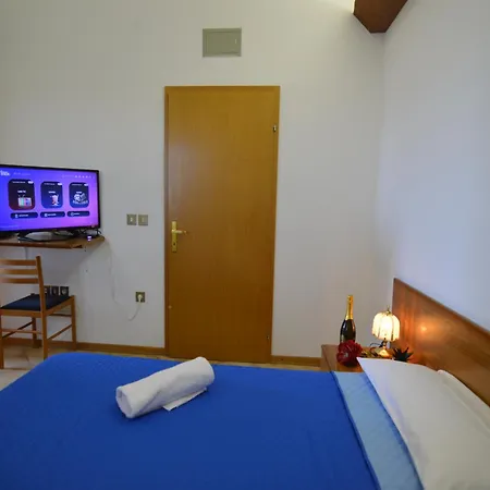 Bassanese 汽车旅馆 Kaštel