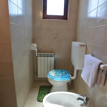 Bassanese موتيل Kaštel