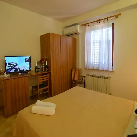 Bassanese * Kaštel